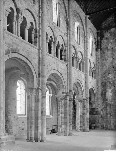 Nef sud de l'église