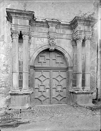 Porte monumentale