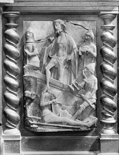 Bas-relief en albâtre : la Résurrection du Christ