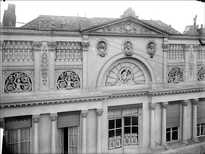 Détails de la façade