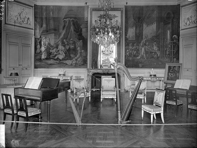 Appartement de l'impératrice : intérieur du salon de musique