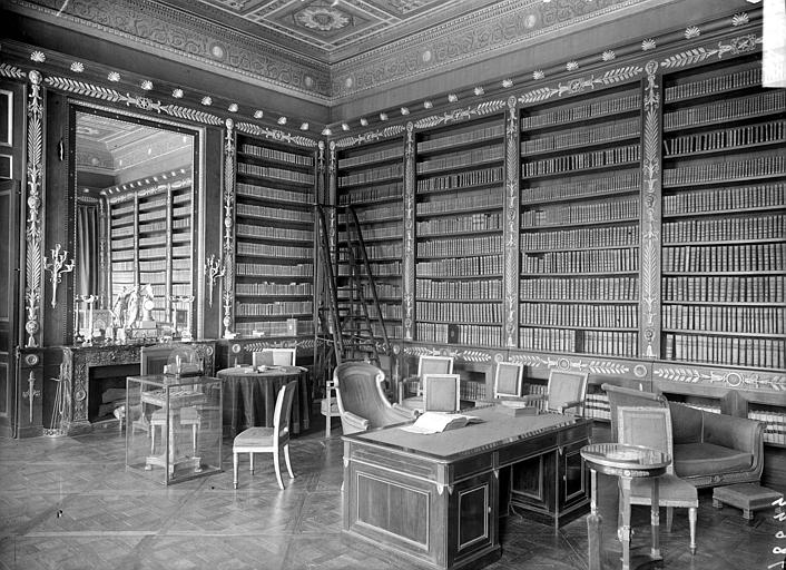 Appartement du Roi puis de l'Empereur : bibliothèque de Napoléon Ier, cabinet de travail