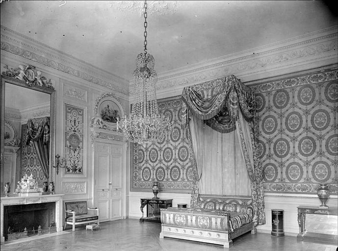 Appartement de la Reine puis du roi de Rome : chambre à coucher de la Reine