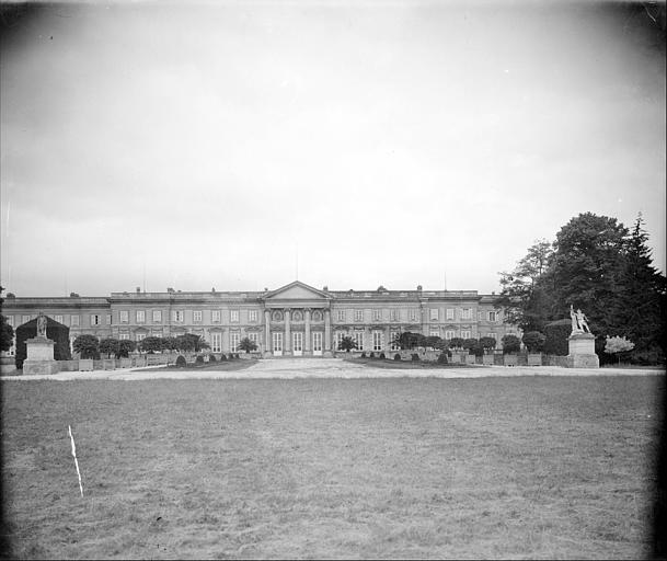 Façade sur le parc, jardin