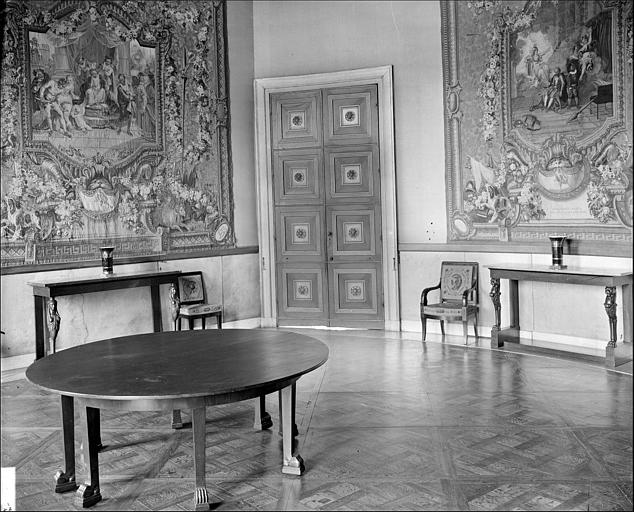 Appartement de l'Impératrice : salle à manger de l'Impératrice ou Salon de stuc