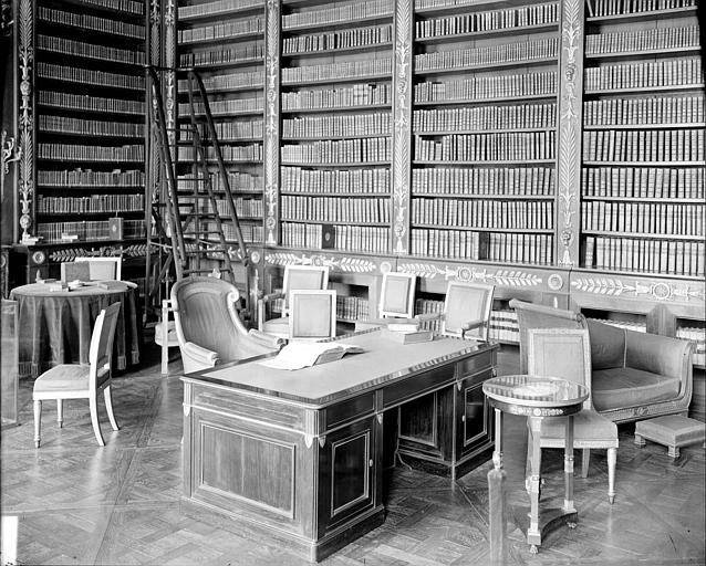 Appartement du Roi puis de l'Empereur : bibliothèque de Napoléon Ier, cabinet de travail