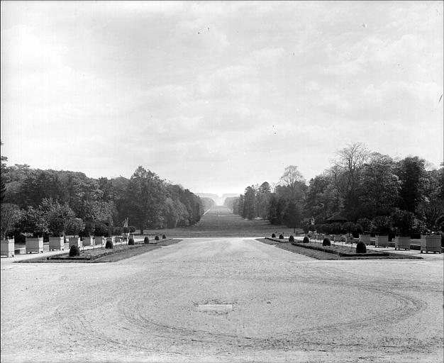 Vue générale de l'avenue des Beaux-Monts