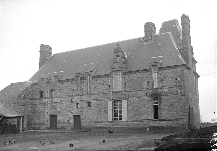 Ensemble de la façade sur cour