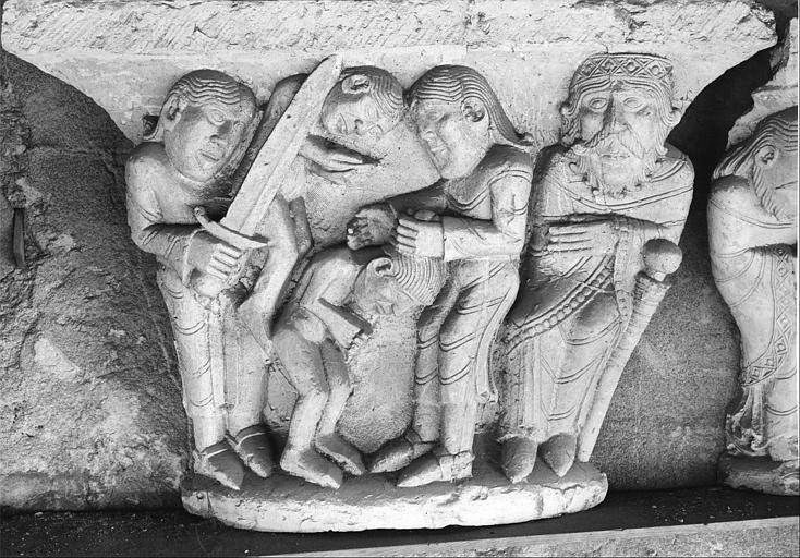 Chapiteau du cloître : le massacre des Innocents