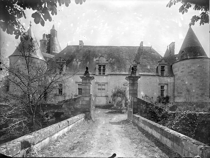 Façade d'entrée ouest