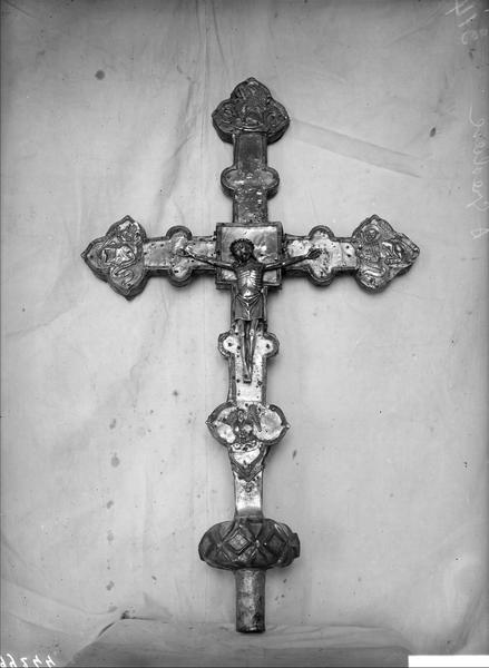 Croix processionnelle, argent en partie doré