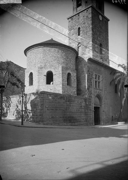 Le baptistère et le clocher