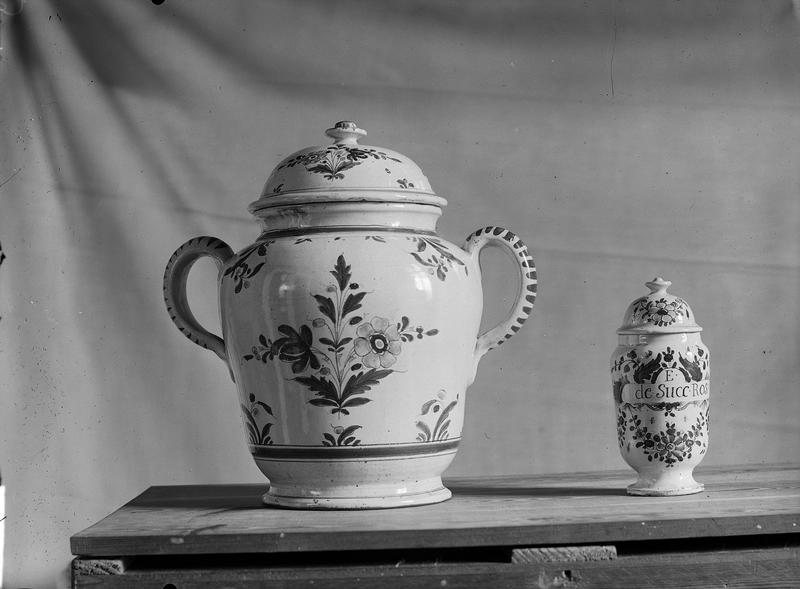 Deux vases