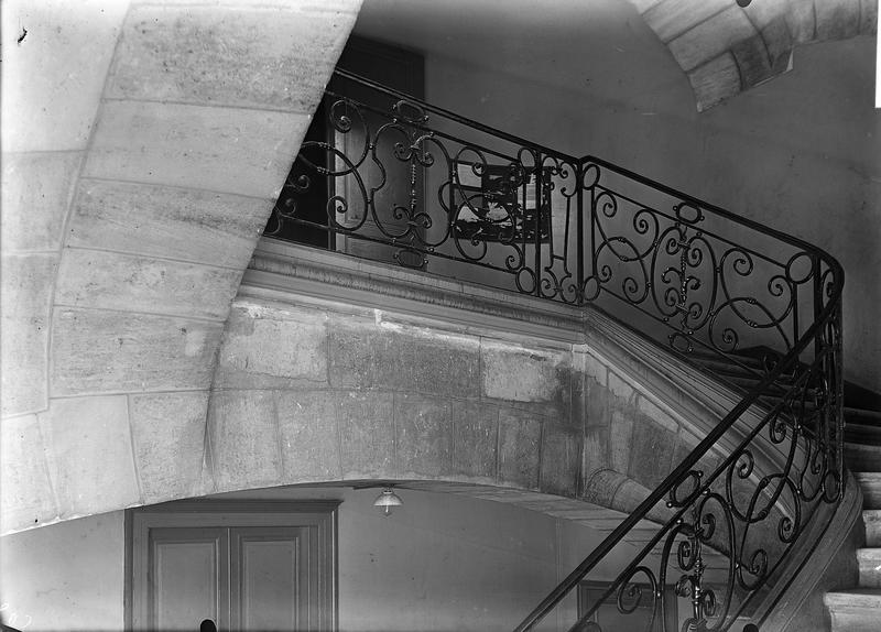 Escalier de l'ancien séminaire