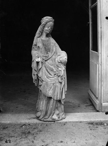 Statue de la Vierge