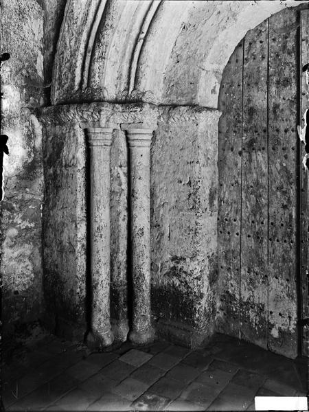 Côté gauche du portail