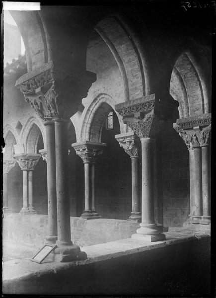 Angle des galeries, de l'intérieur