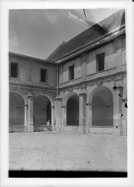 Cloître