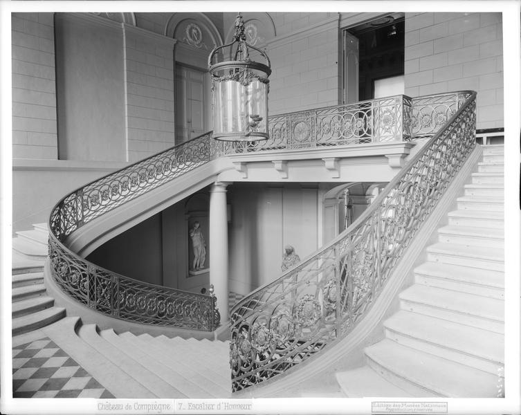 Escalier d'honneur