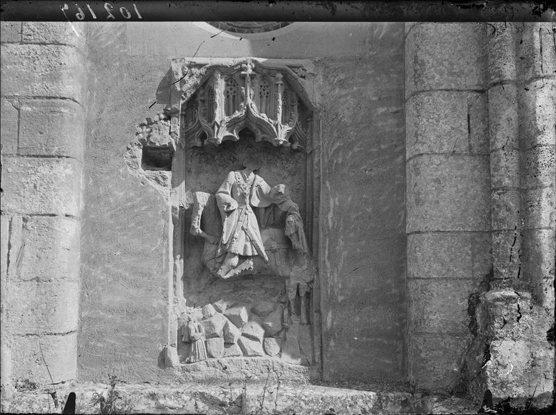 Saint Martin, bas-relief