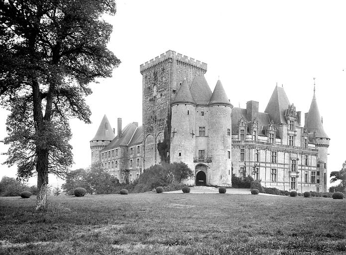 Ensemble sud-ouest vu de l'extérieur