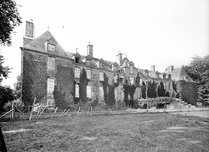 Ensemble nord : Façade sur jardin