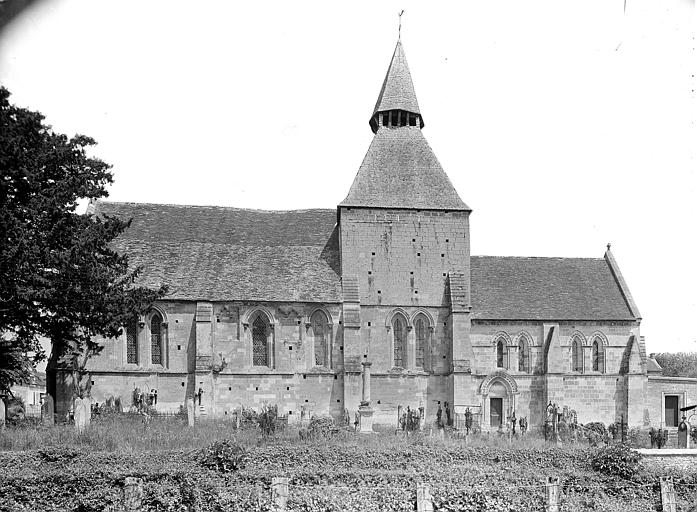 Ensemble sud : Clocher et cimetière