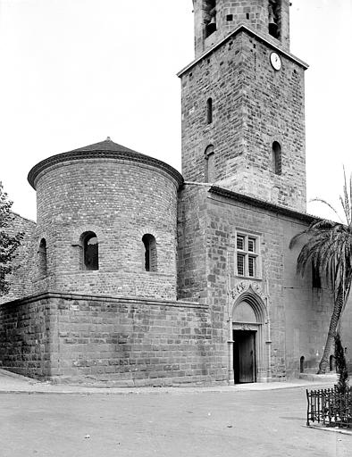 Ensemble ouest : Portail de la cathédrale, clocher et baptistère