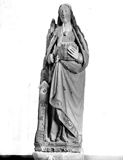 Statue en bois : Sainte Barbe