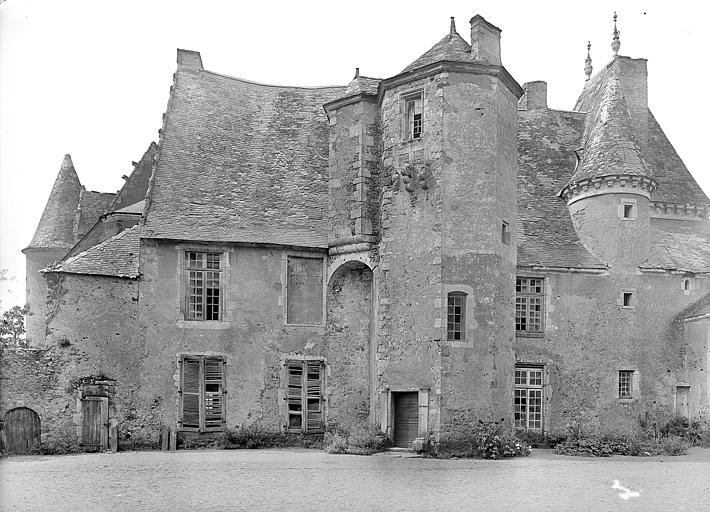 Ensemble sud du corps de logis sur cour