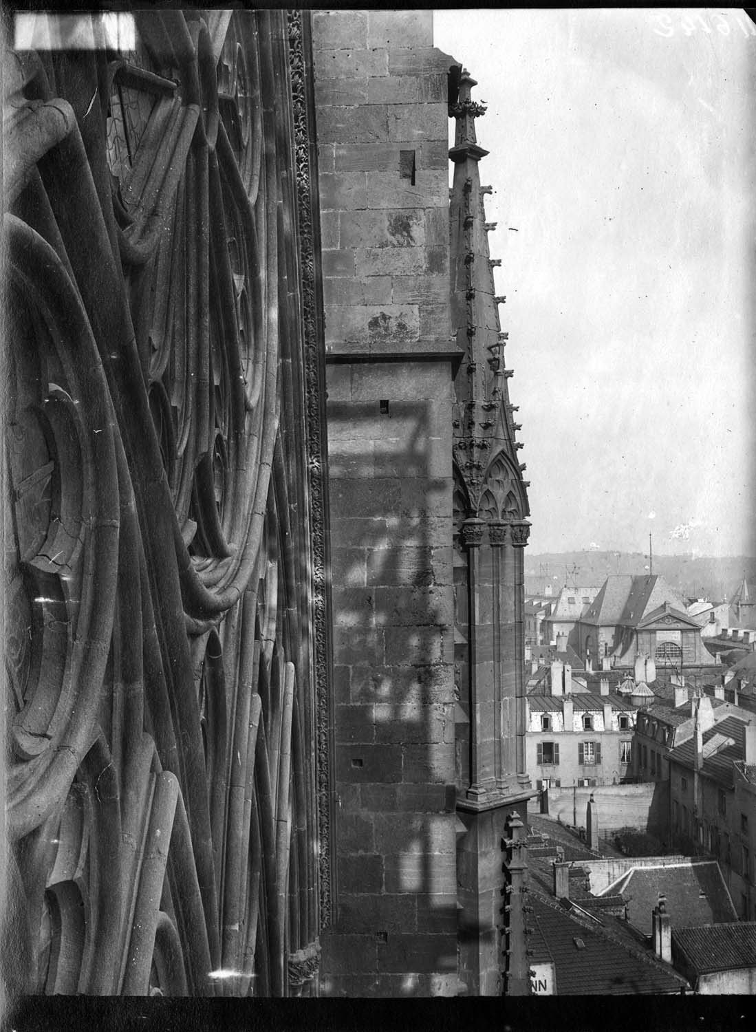 Piliers est du contrefort du transept sud