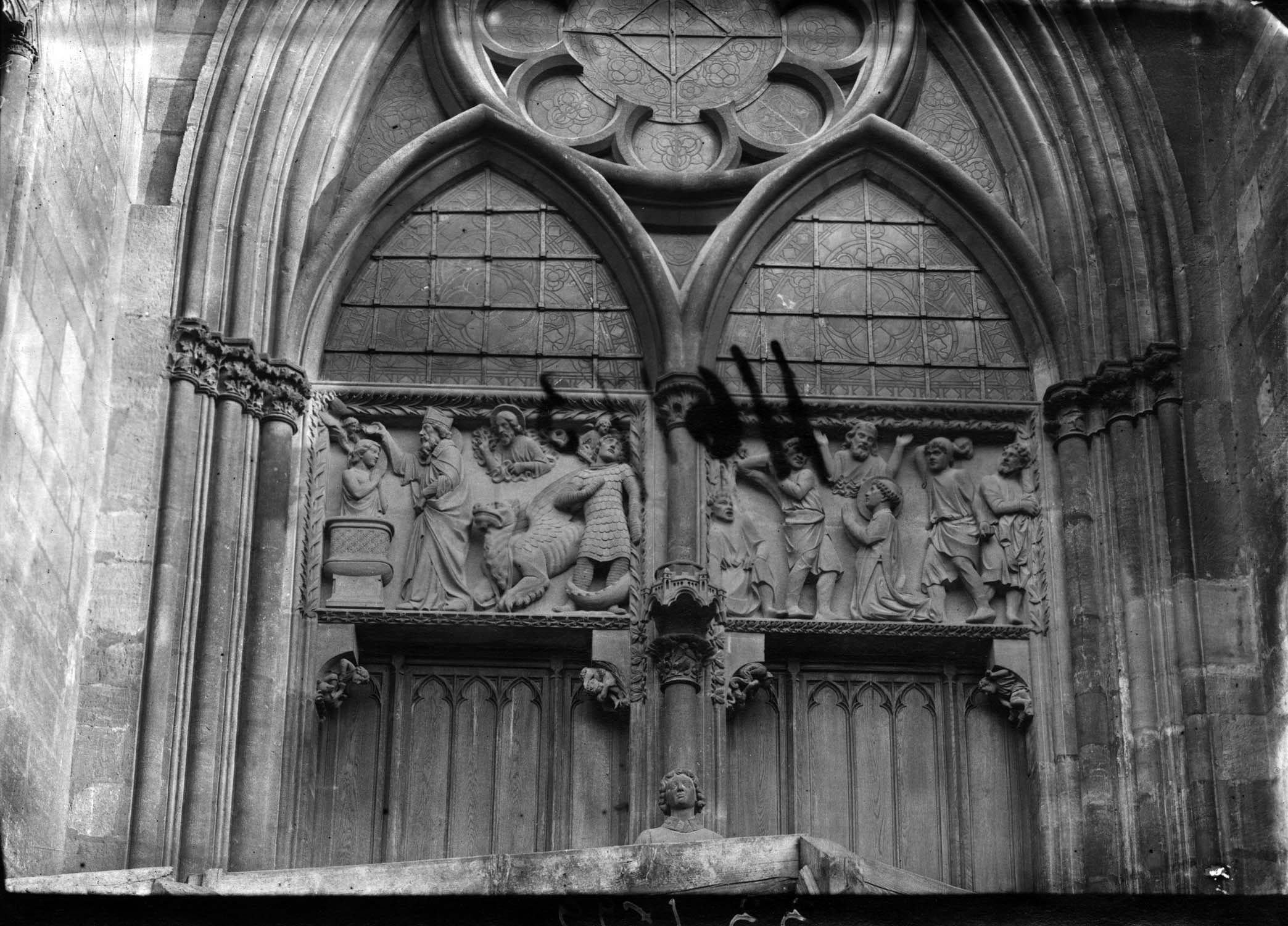 Porte Saint-Étienne avant restauration