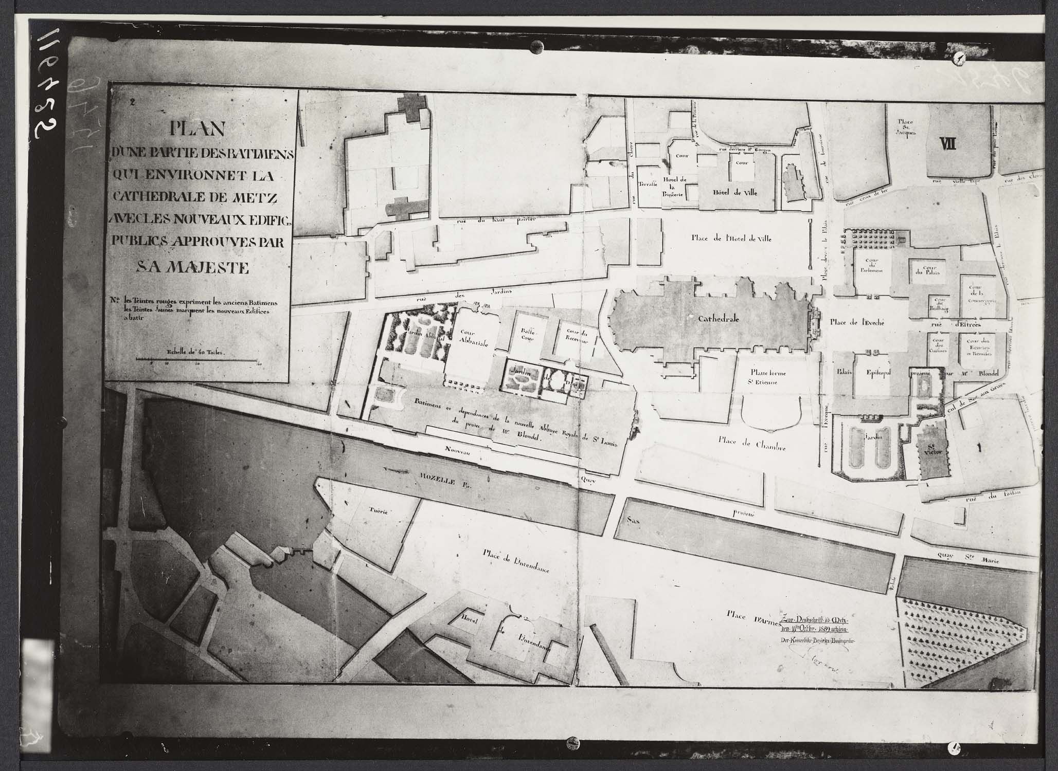 Plan des alentours de la cathédrale par Blondel