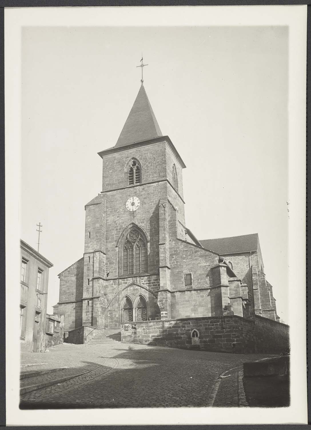 Eglise collégiale Saint-Etienne