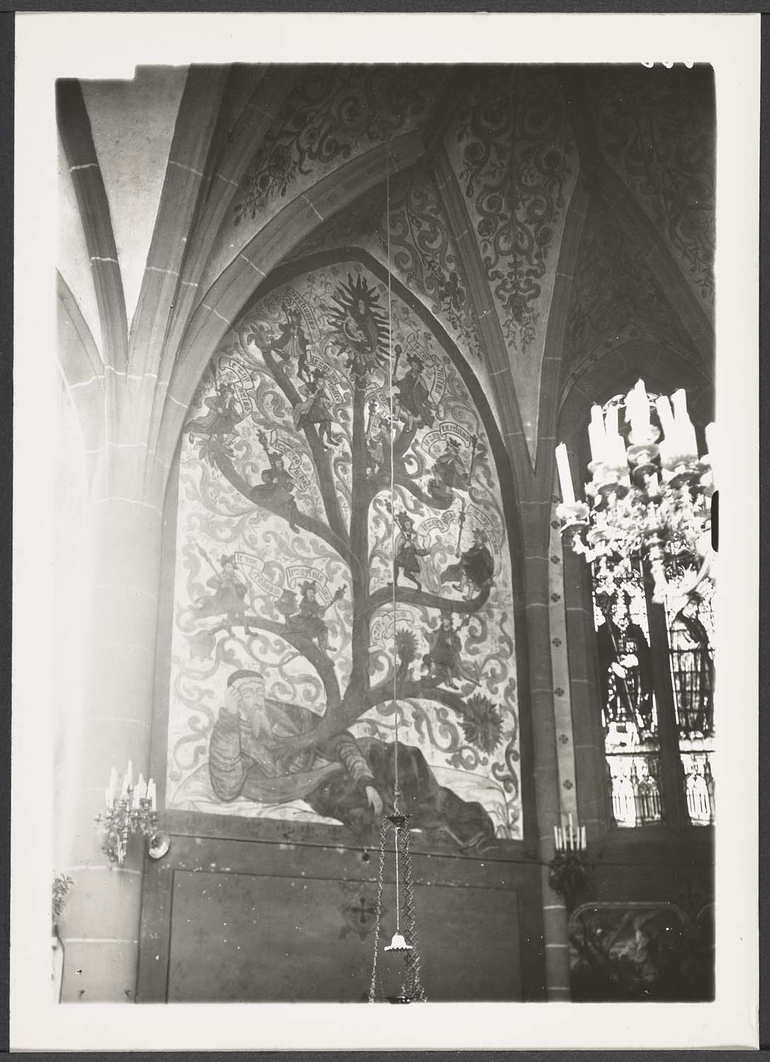 Intérieur. Fresque : arbre de Jessé