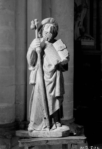 Saint Jacques, statue en bois polychrome