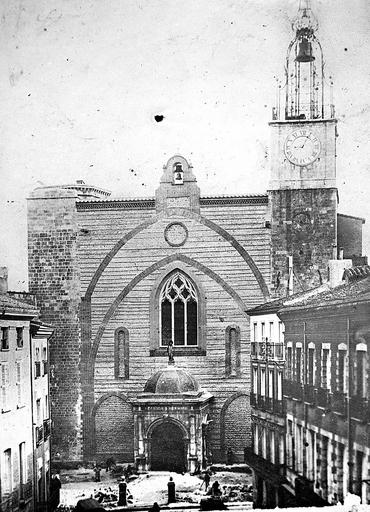 Façade de la chapelle, gravure