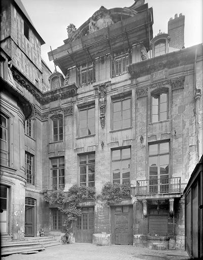 Façade sur cour