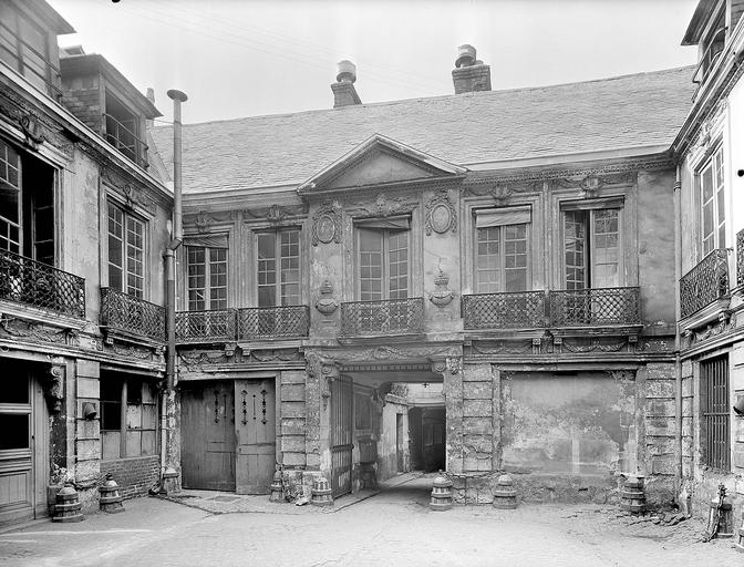 Cour intérieure