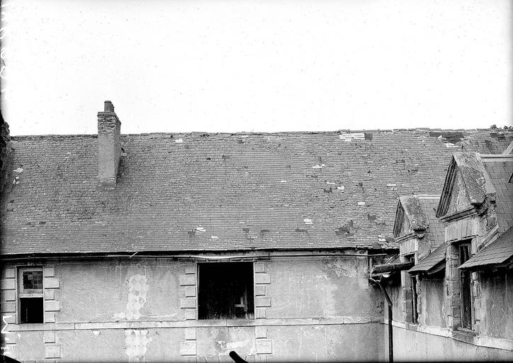 Angle des façades sur cour, partie supérieure