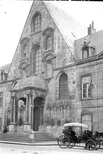 Façade et porche