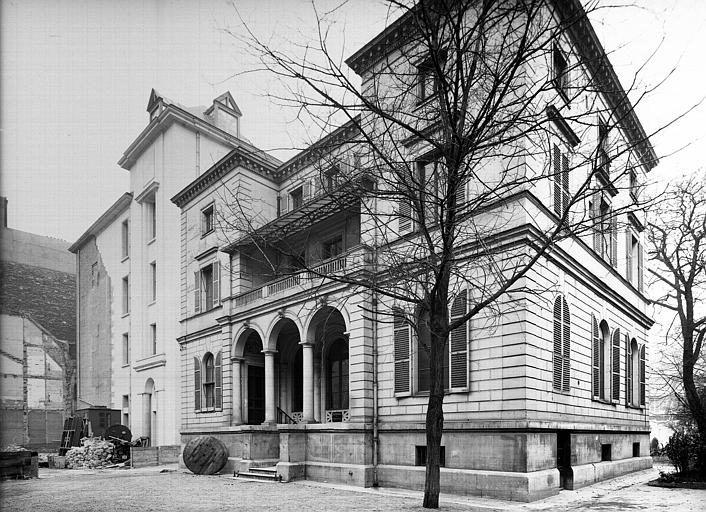 Façade sur jardin