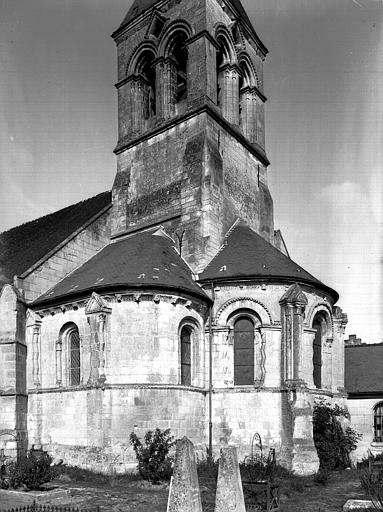 Ensemble sud-est : Abside et clocher