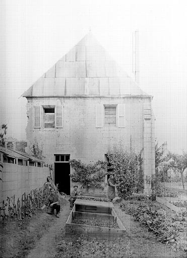 Façade latérale sur potager