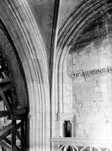 Pilier du transept : partie supérieure