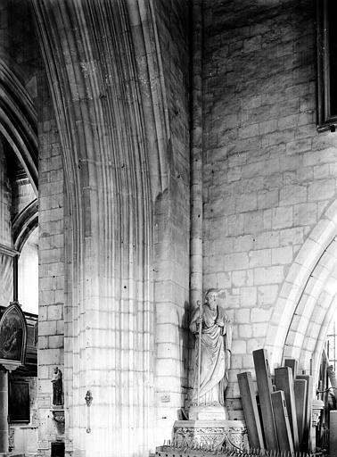 Pilier du transept