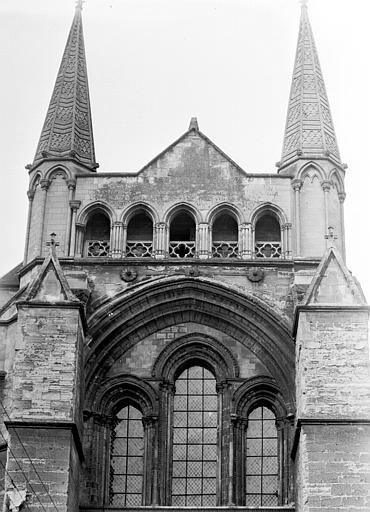 Transept sud : partie haute