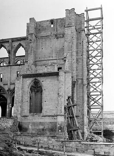 Façade nord : extrémité de la nef vers l'ouest