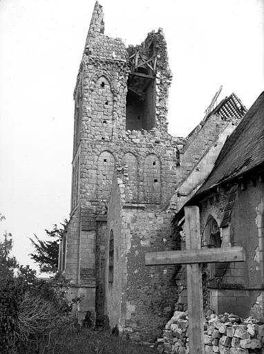 Clocher, côté ouest