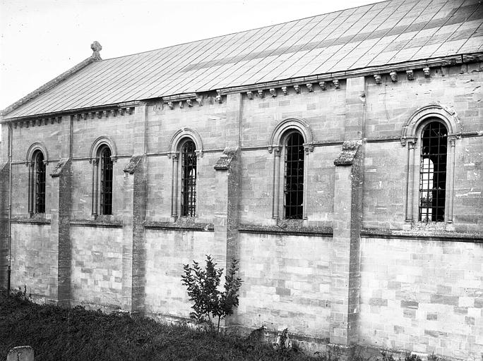 Façade latérale sud de la nef